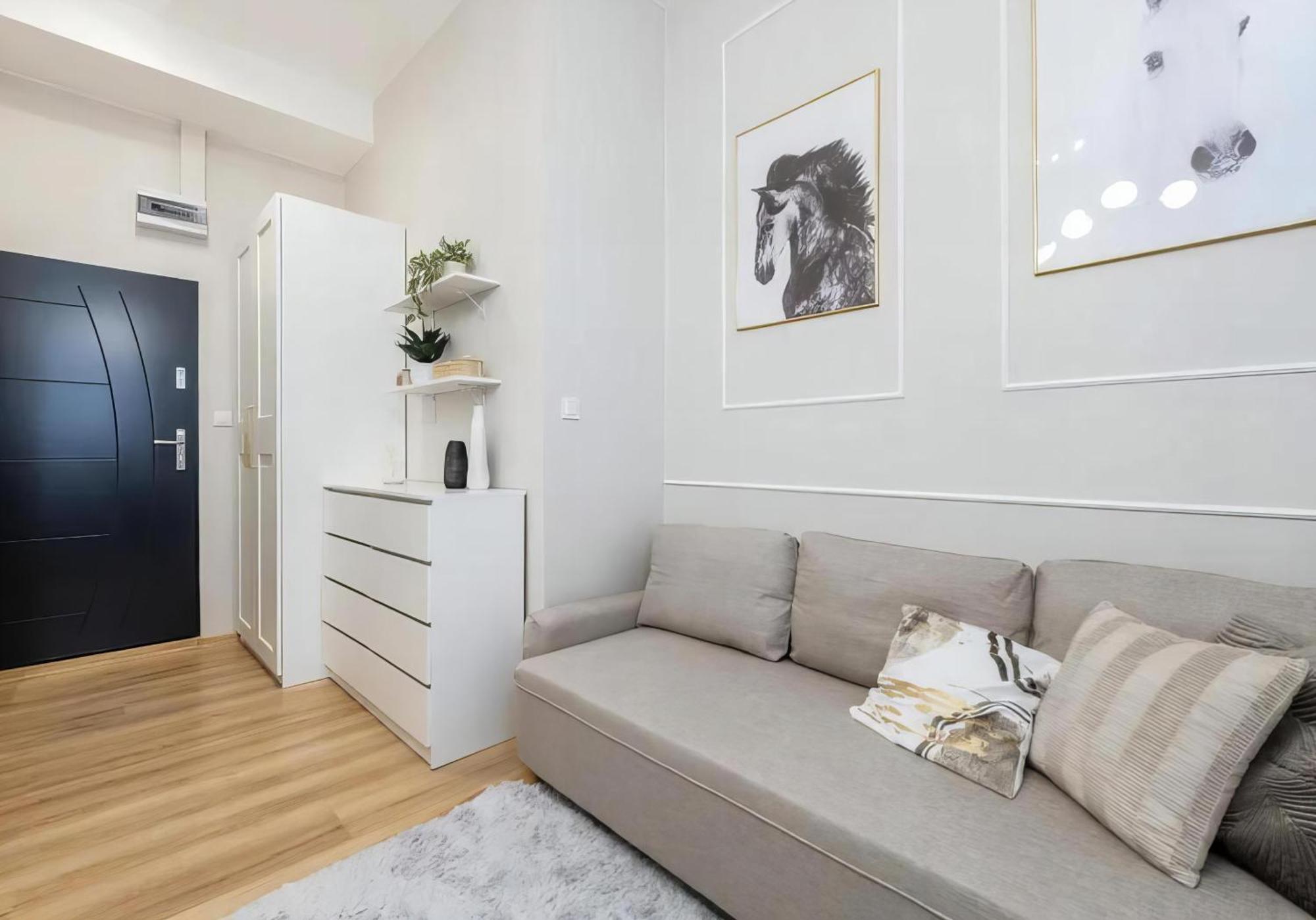 Q2 Warsaw Apartments Extérieur photo